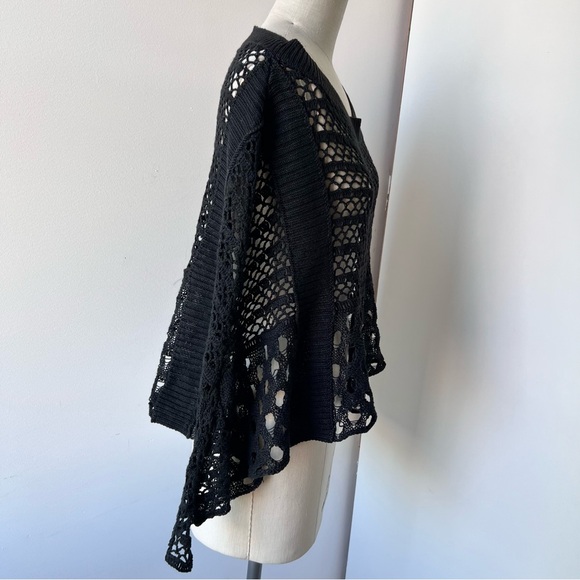 All Saints Spitalfields Crocheted poncho size 12 - Picture 3 of 7